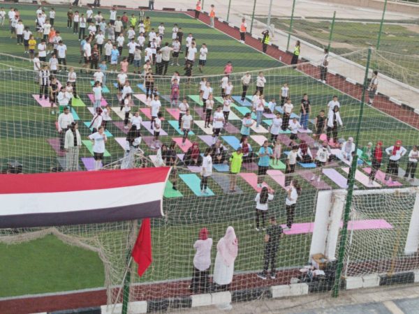  احتفالية اليوم العالمي لليوجا بشرم الشيخ بمشاركة وكيل وزارة الشباب والرياضة - 1 - سيناء الإخبارية