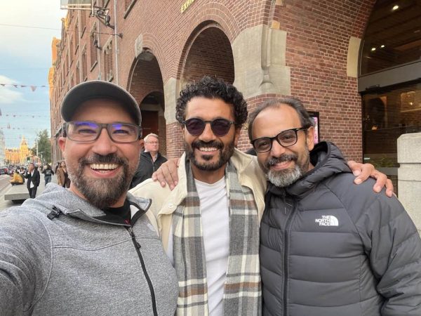 خالد النبوي يحتفل بعيد ميلاده في هولندا مع أصدقائه ويعود لدراما رمضان 2026 بـ"طاهر المصري" - 1 - سيناء الإخبارية