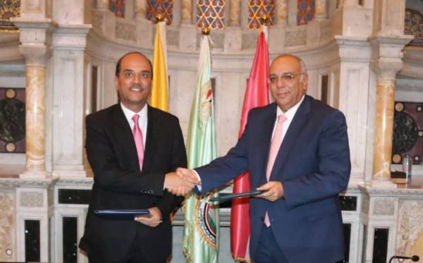 جامعة العريش ومركز بحوث الصحراء يوقعان بروتوكول تعاون شامل - 3 - سيناء الإخبارية