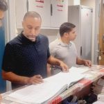 صحة شمال سيناء يعاقب شركتي النظافة والأمن بعد جولة مفاجئة بمستشفى العريش العام - 1 - سيناء الإخبارية