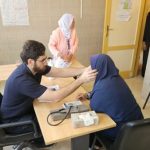 قافلة "جايين لأهالينا" تفحص ٨٣١ مواطنًا وتقدم العلاج المجاني بحي الصفا بالعريش - 3 - سيناء الإخبارية