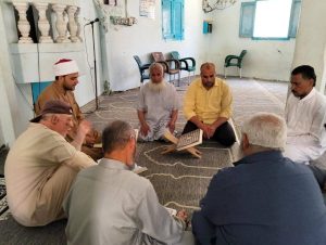 بالصور.. مقارئ شمال سيناء تستقطب عشاق القرآن الكريم عقب صلاة الجمعة - 13 - سيناء الإخبارية