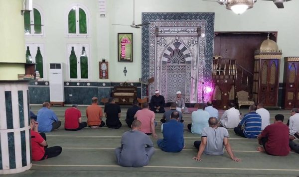 مجالس الفقه في مساجد جنوب سيناء.. منارة علم وحصن ضد التطرف - 11 - سيناء الإخبارية